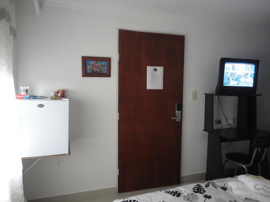 Hotel Fenix Real ボゴタ 部屋 写真
